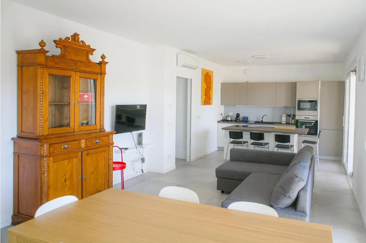 Bnbutler - Govone - Ampio E Luminoso Appartamento Con Terrazza Milan