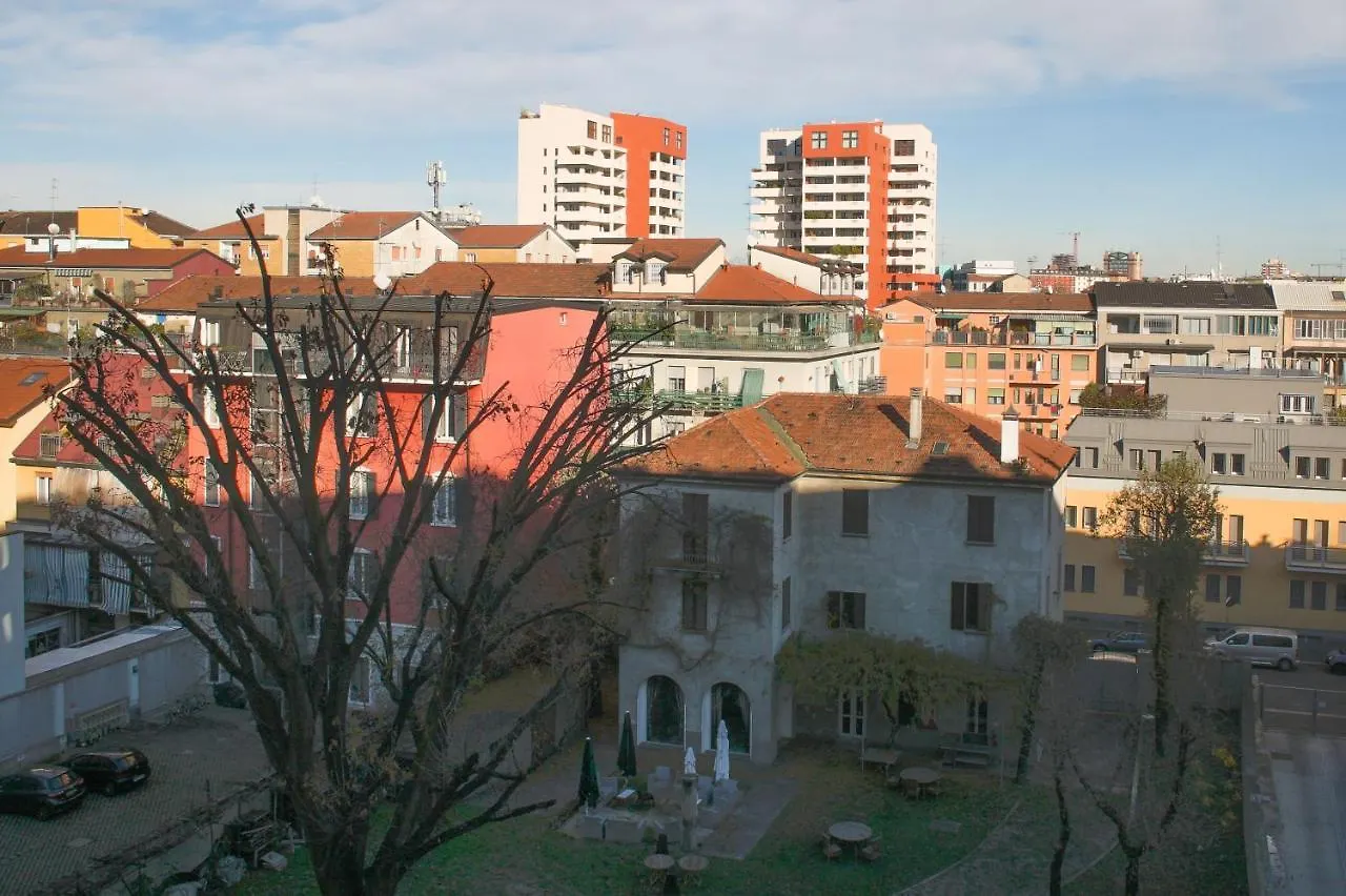 Bnbutler - Govone - Ampio E Luminoso Appartamento Con Terrazza Milan 0*,