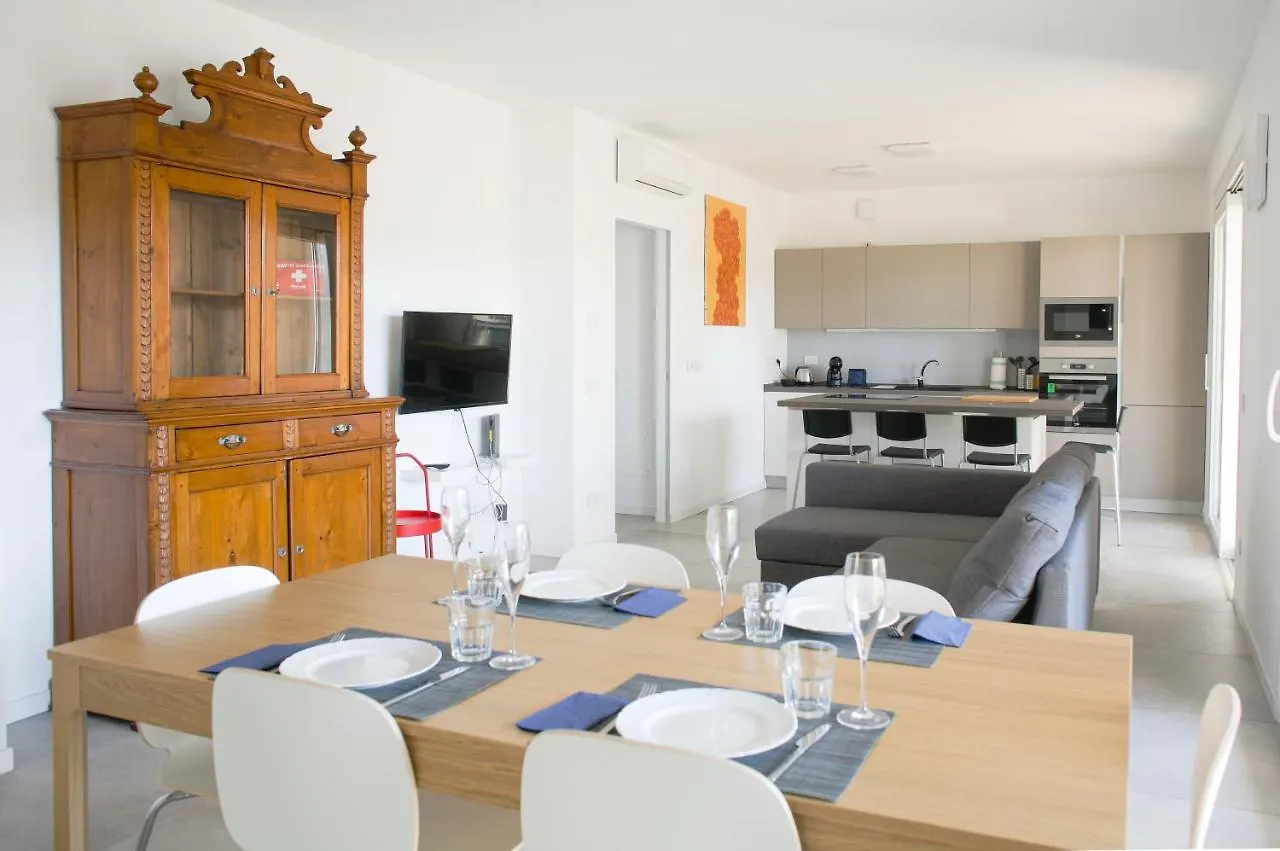 Apartment Bnbutler - Govone - Ampio E Luminoso Appartamento Con Terrazza Milan